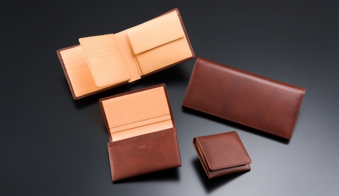 こだわりのキップ牛革「シラサギレザー」の財布｜キプリス「シラサギ