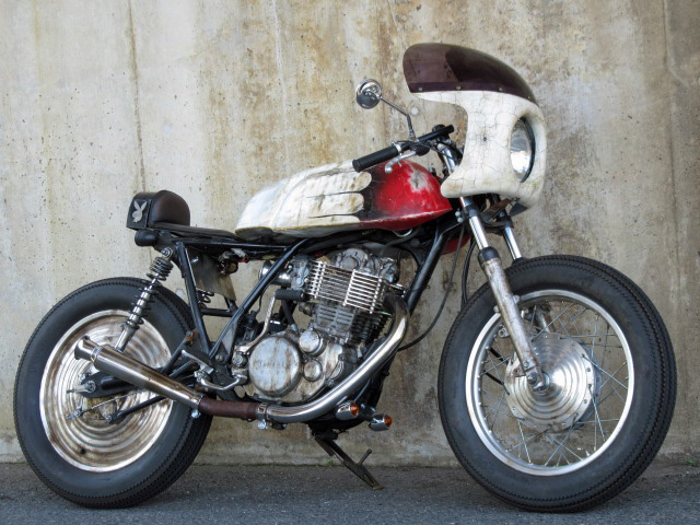 111 SR400 – SR400/SR500のカスタムバイクショップ 2%erツーパーセンター