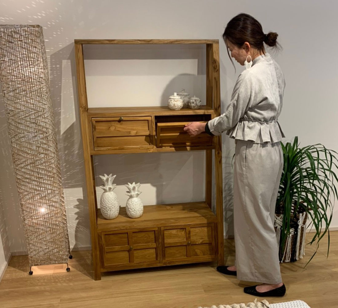 楽天市場】チークチェストラック ディスプレイラック 陳列棚 陳列台