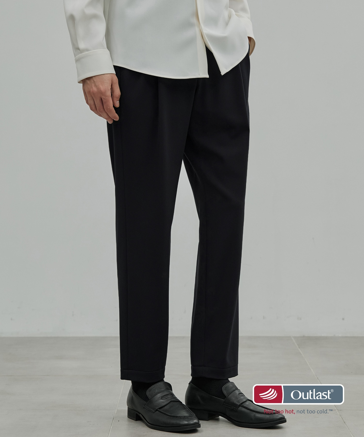 アウトラスト 2タックスラックス(1 WHITE): : メンズ｜UNITED TOKYO