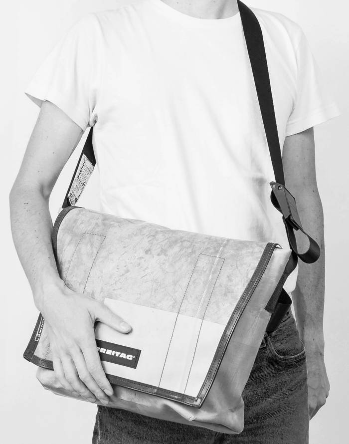Messenger Bag FREITAG F12 Dragnet | Freshlabels.com