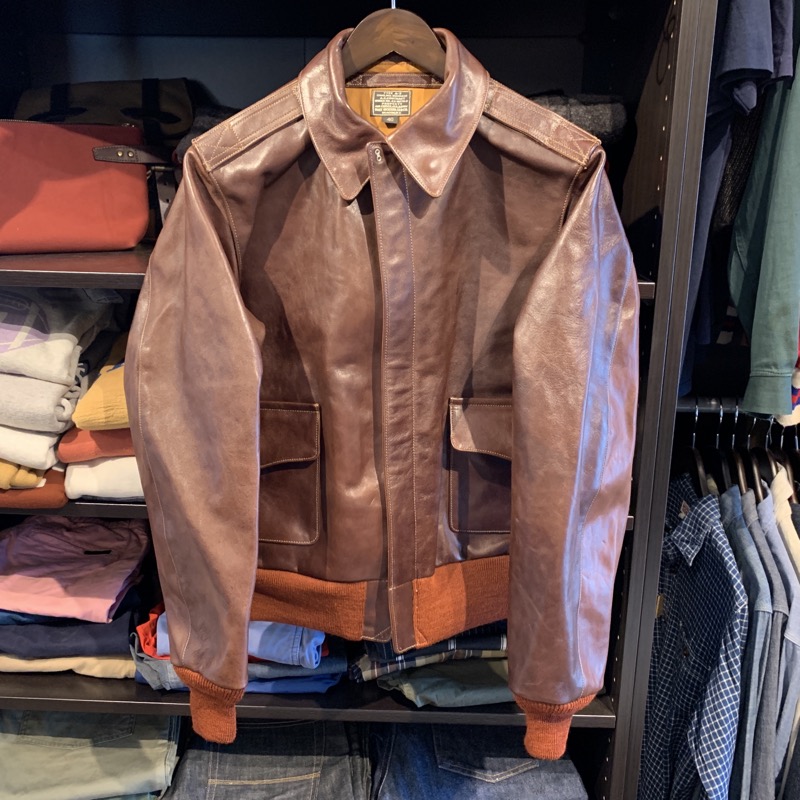 BUZZ RICKSON'S（バズリクソンズ）のA-2、フライトジャケット、赤リブ