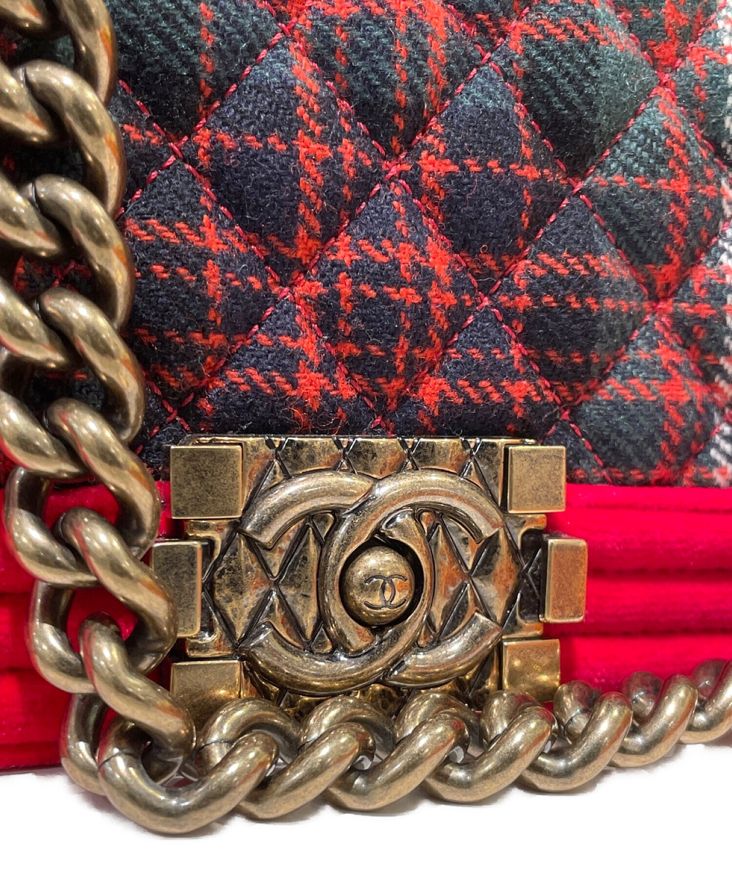 中古・古着通販】CHANEL (シャネル) チェックチェーンショルダーバッグ