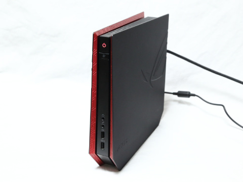 ゲーミングPC Lab.】コンパクトな高性能ゲーミングPC「ASUS ROG GR8