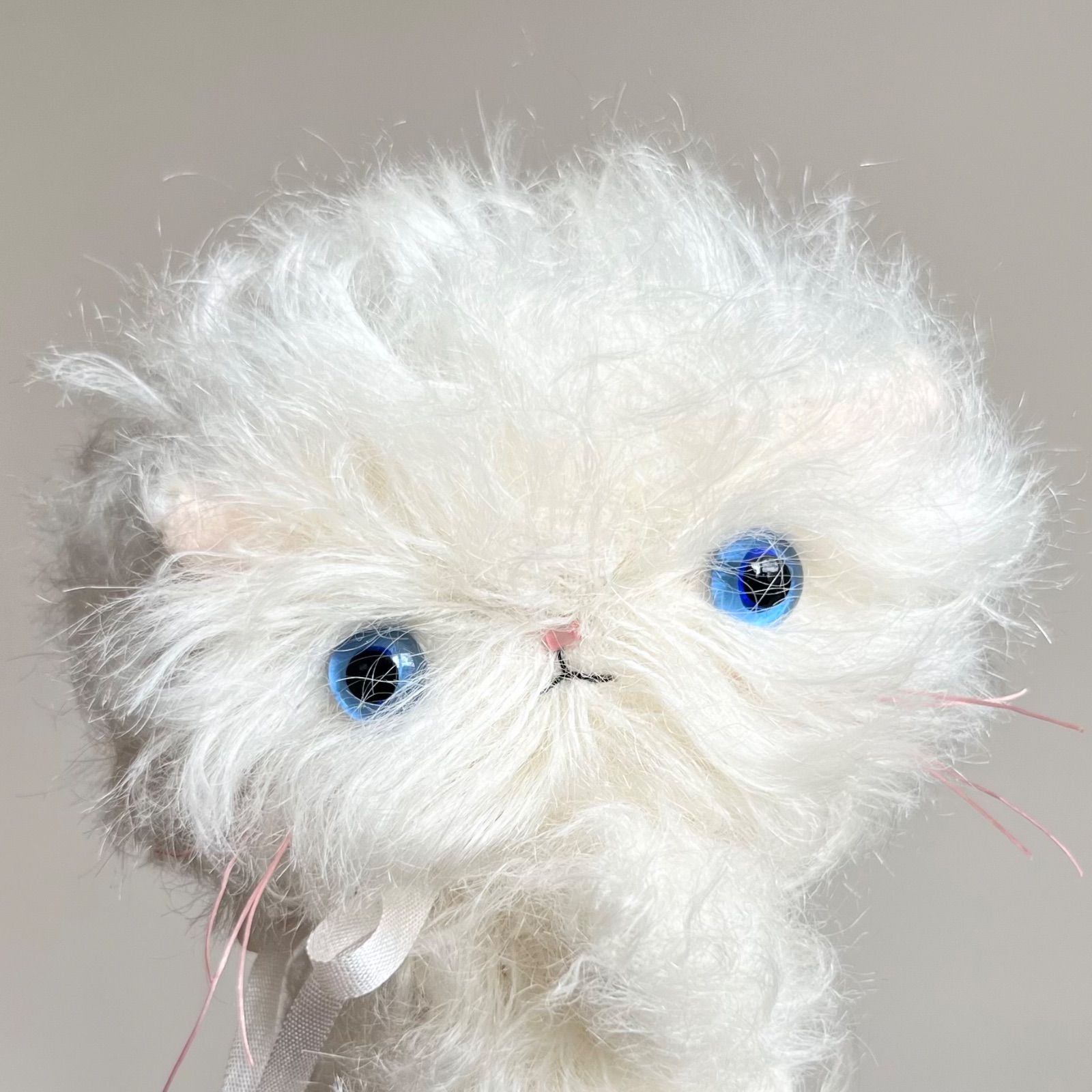 おねだり上手な子 ｝ ねこ ぬいぐるみ 作家 テディベア ハンドメイド