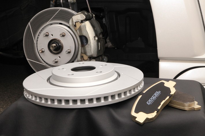 DIXCEL新開発スポーツパッドが登場！ ストリートメイン＆年1～2回