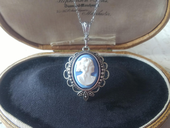 ヴィンテージ Wedgwood-Blue カメオ（約18×13㎜）エレガントネックレス
