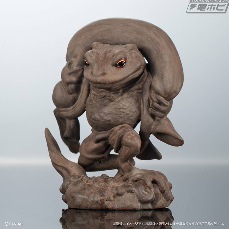 威厳のなかに愛嬌もあるフィギュア！「カエルの風神雷神像」が