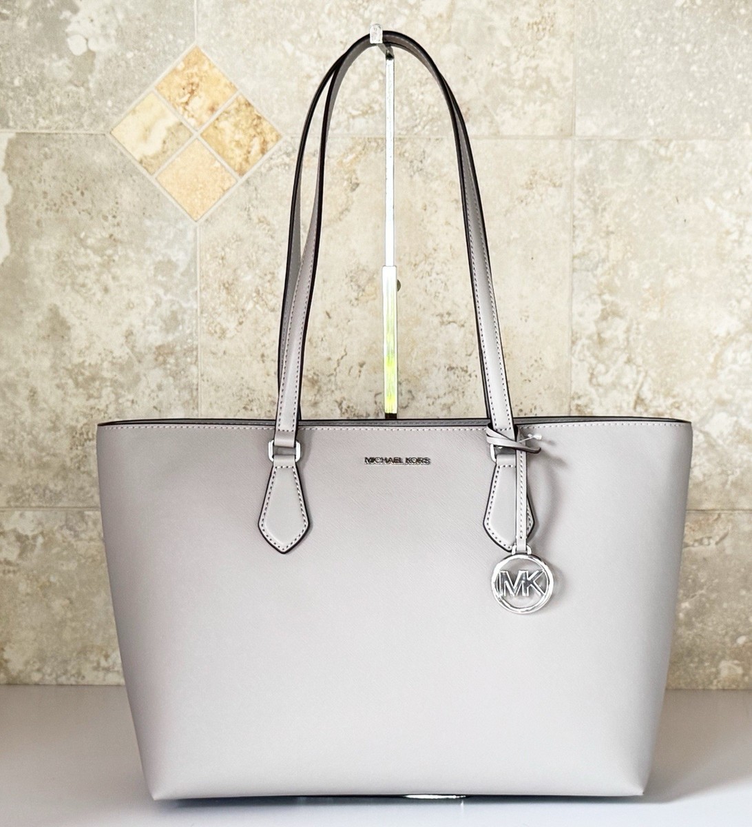 Michael Kors Sheila Large Multifunction Laptop Tote Shoulder Bag
