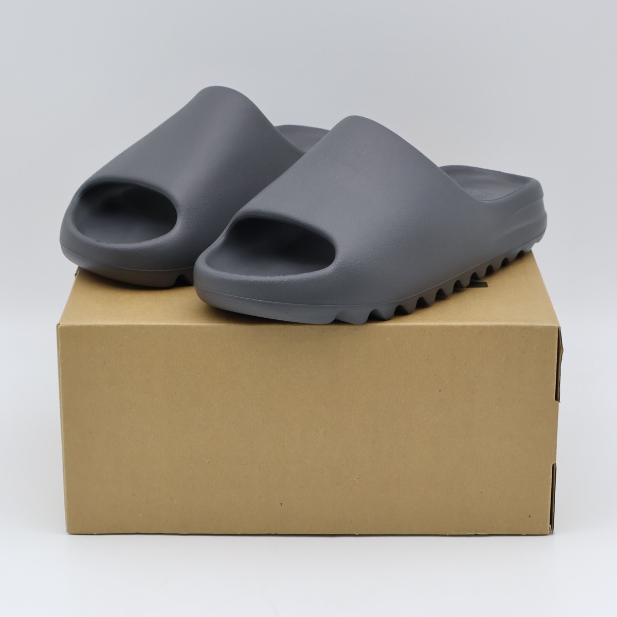 ID4132 adidas Yeezy Slide Granite (Men's) | eBay