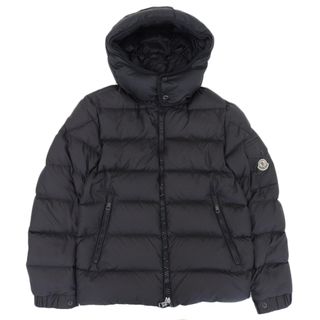 MONCLER（メンズ）のフリマアイテム一覧
