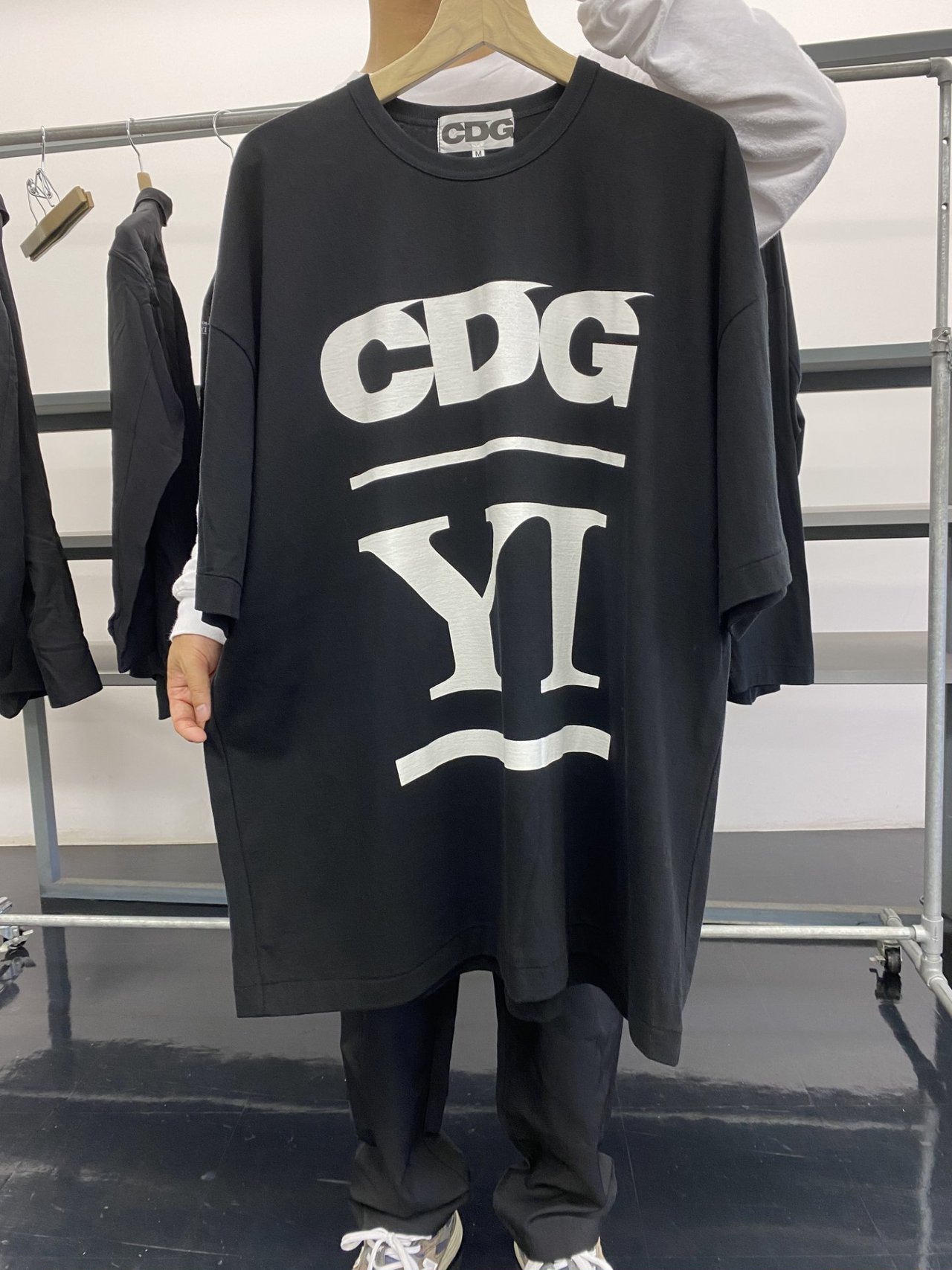大人のコム デ ギャルソン】CDG × サカナクション山口一郎の「CDG YI
