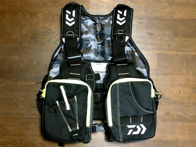 はじめての釣り用ライフジャケットにDaiwa ライトフロートゲームベスト
