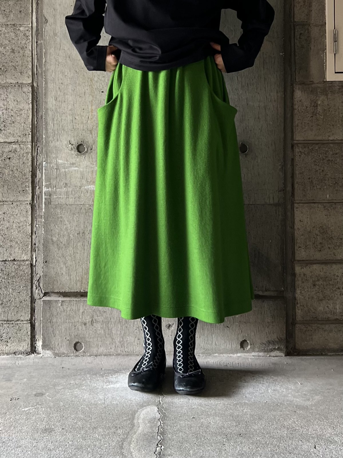 atelier naruse アトリエナルセ / ウールポンチギャザースカート【na