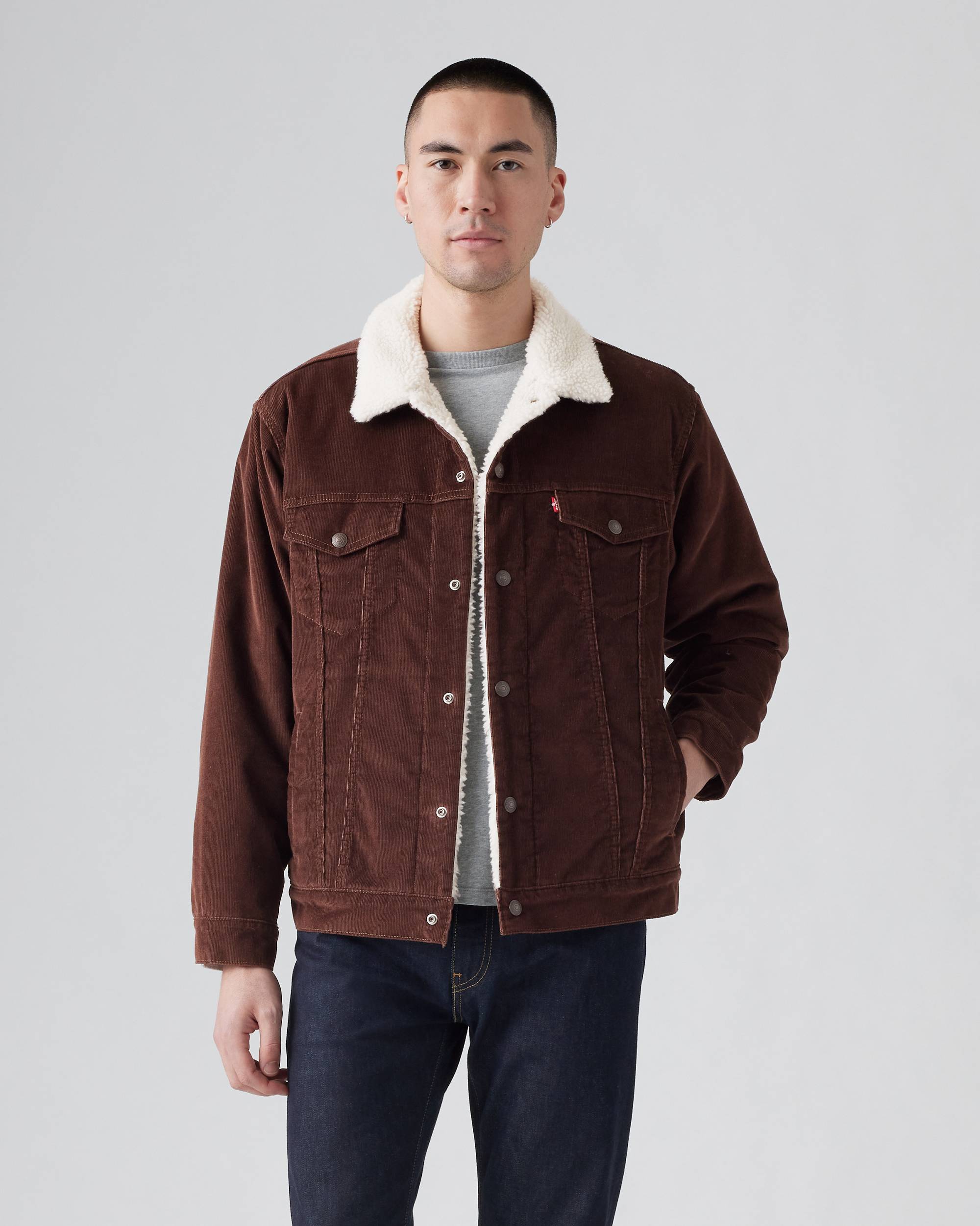 Corduroy Relaxed Fit Trucker Jacket - Brown | Levi's® GB