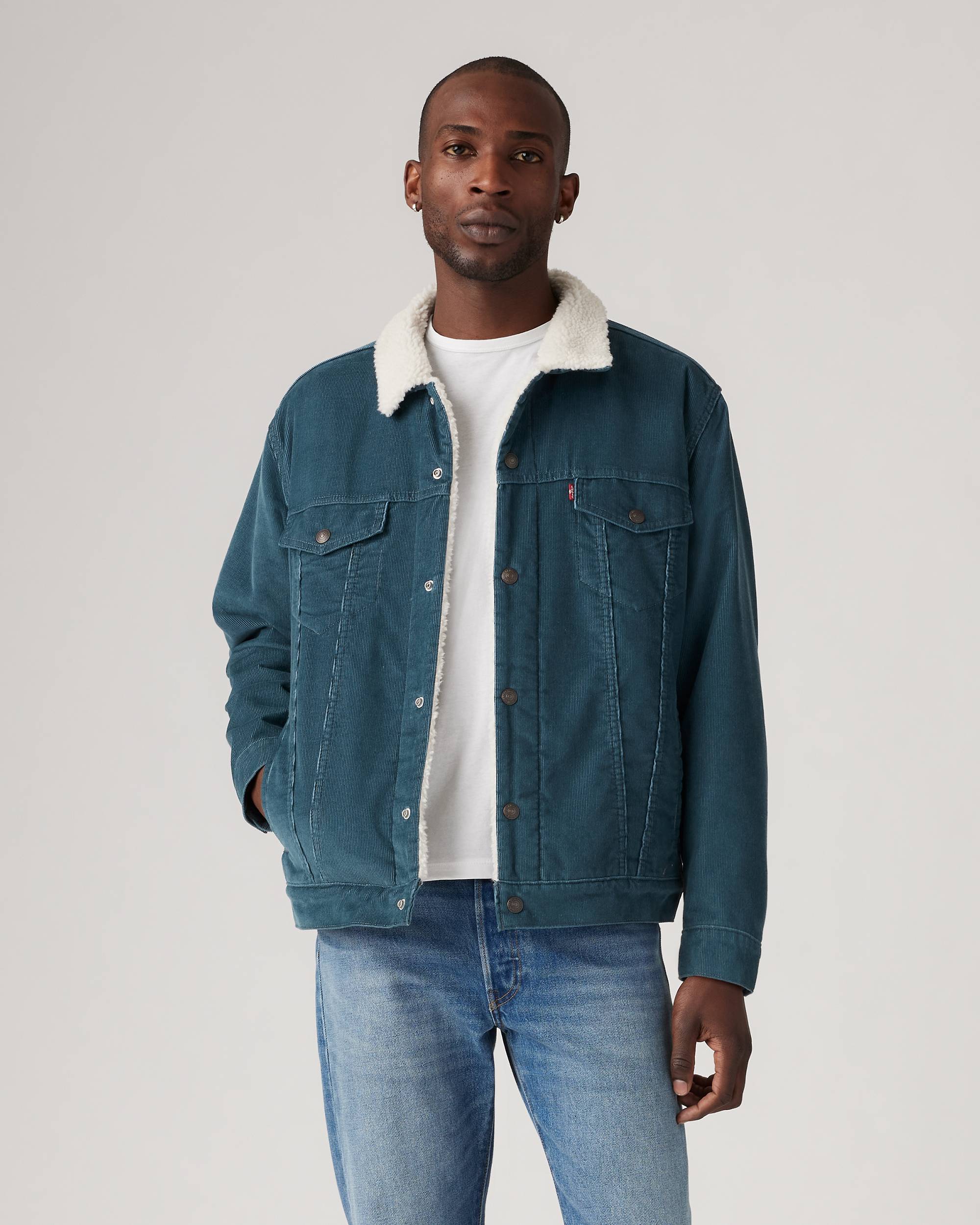 Corduroy Relaxed Fit Trucker Jacket - Green | Levi's® GB