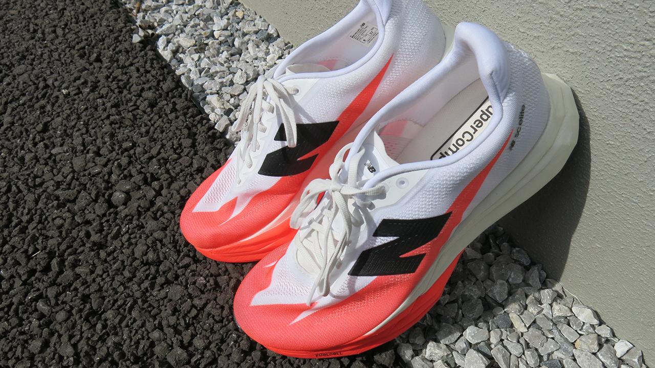 初心者でもコントロールしやすい。ニューバランスの最高峰ランニング