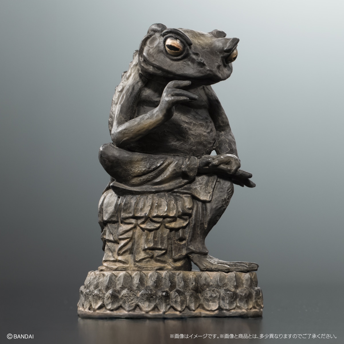 ART IN GASHAPON カエルの弥勒菩薩像と阿修羅像 | ナムコパークス