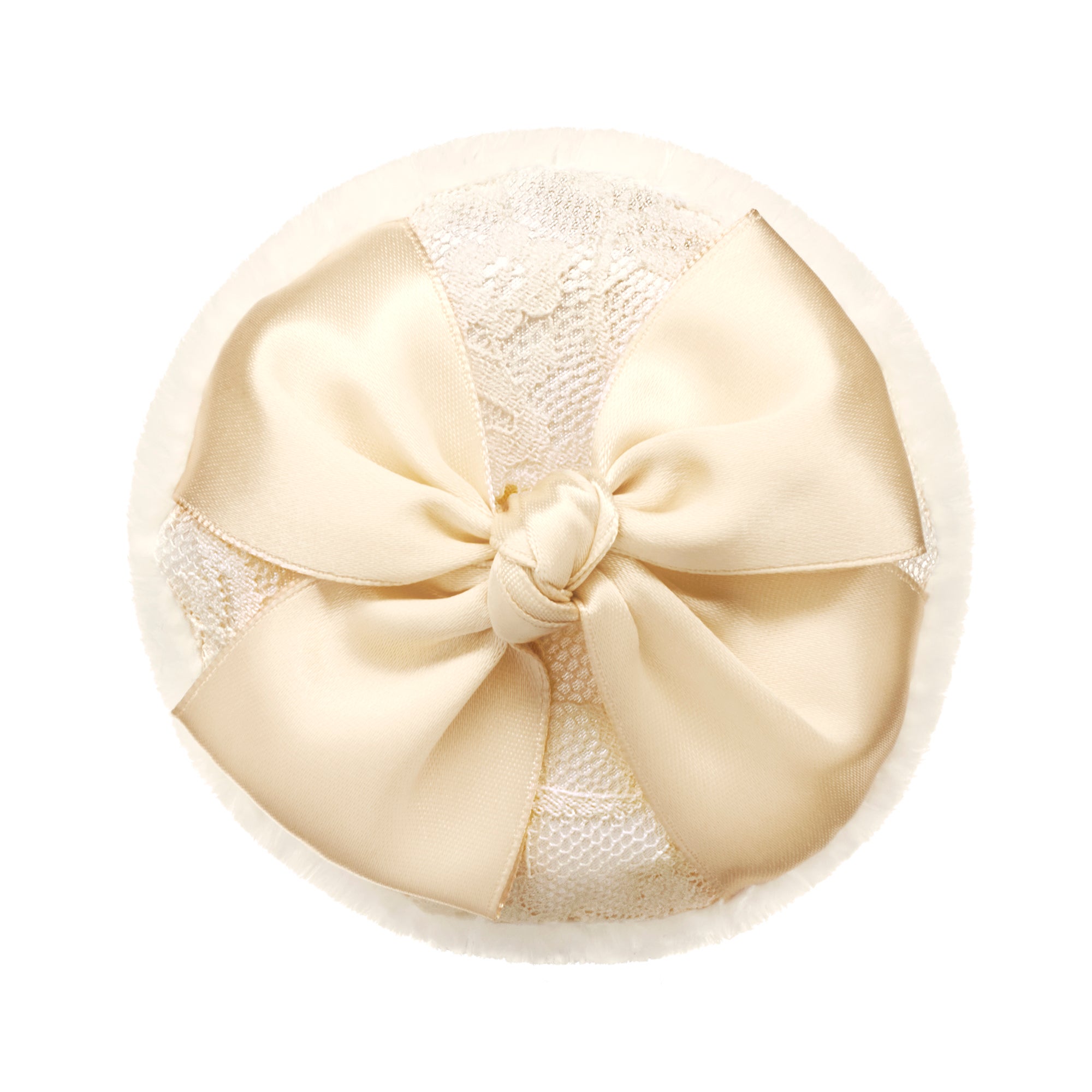 崇高な美を演出するパウダー、器、香り、すべてに長年の技術と想いを