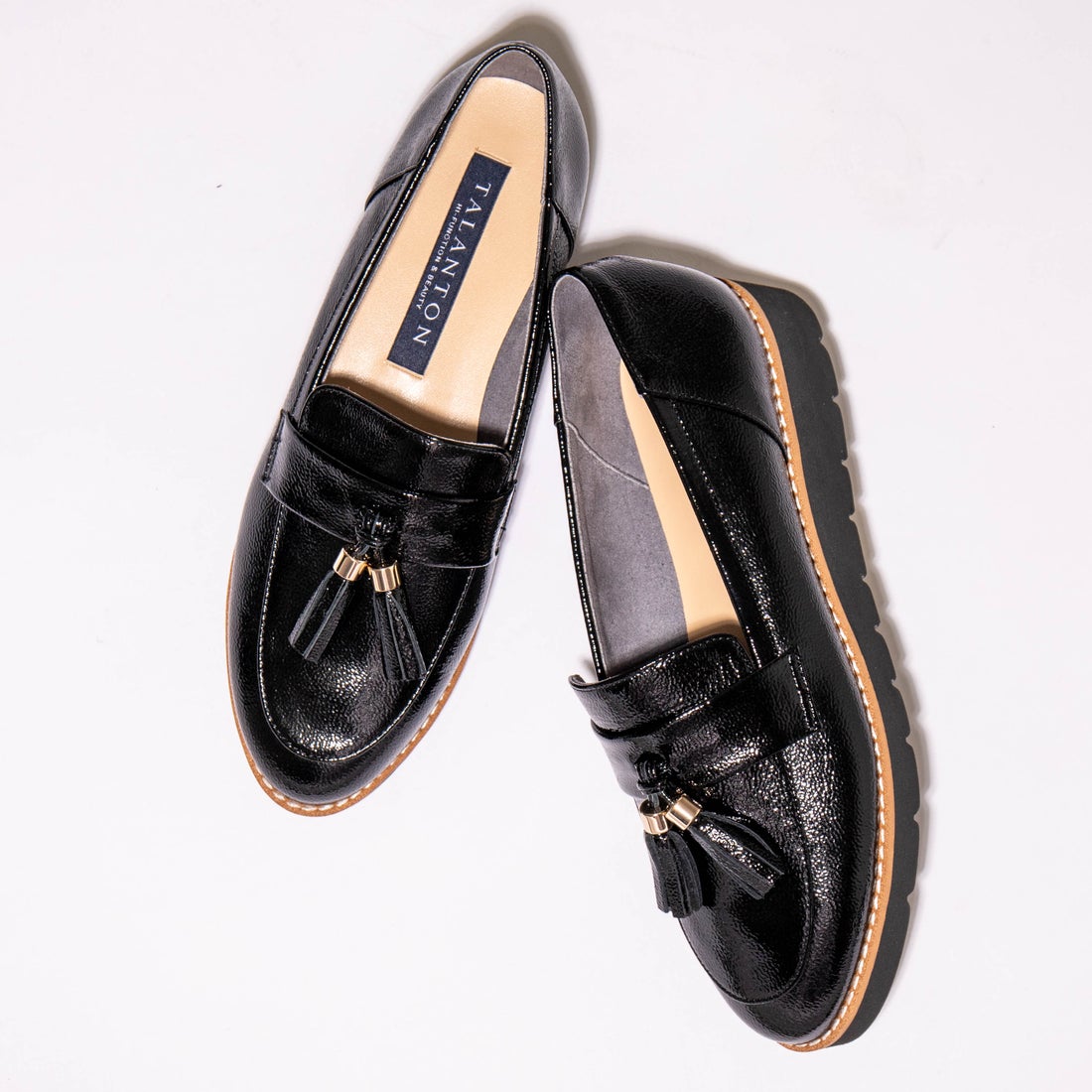 タラントン バイ ダイアナ TALANTON by DIANA タッセルローファー （黒