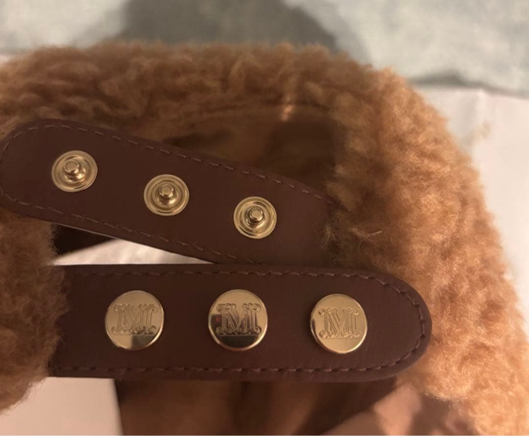 キャメル テディベアキャップ Mロゴ ファーキャップ teddy melange