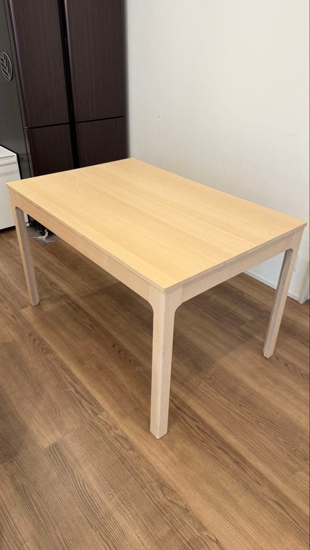 【12月限定販売】IKEA　ナチュラル木製伸縮式ダイニングテーブル 12月限定販売】IKEA ナチュラル木製伸縮式ダイニングテーブル 12月限定