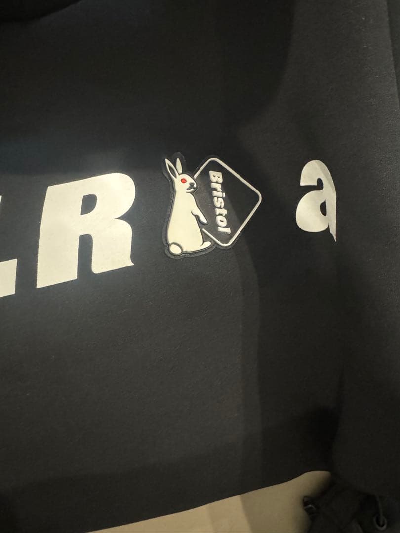 F.C.Real Bristol×FR2コラボ/パーカーMサイズ