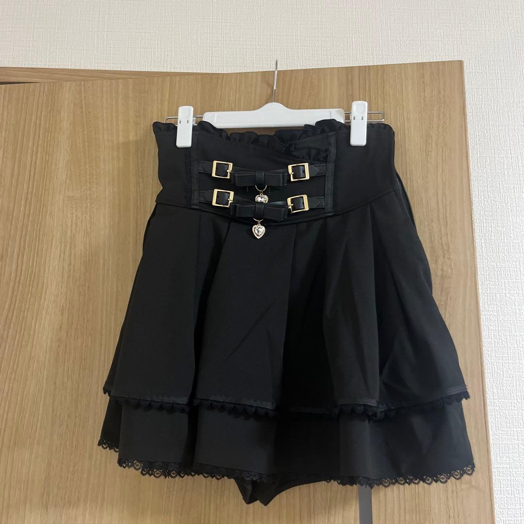 LIZLISA 2連ベルトスカパン - メルカリ