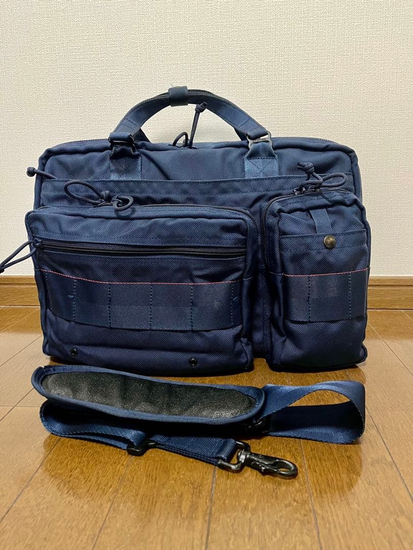 ビームスプラス BRIEFING 別注 NEO B4 LINER BRIEFING / 別注 NEO B4 LINER（トートバッグ）｜BRIEFING