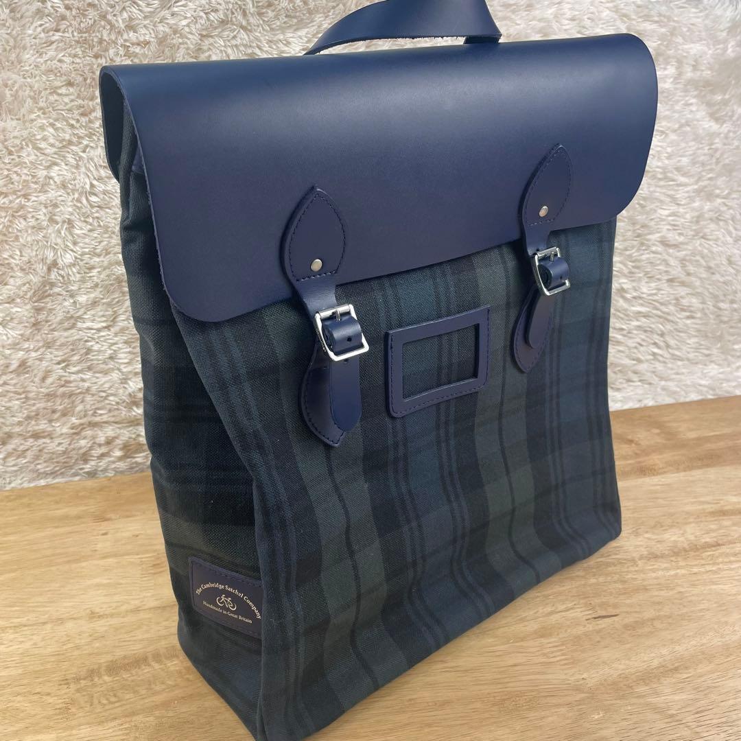 美品Cambridge Satchel ケンブリッジサッチェル レザー リュック 2022秋冬コレクションを発売開始 英国製レザーバッグブランド【ザ