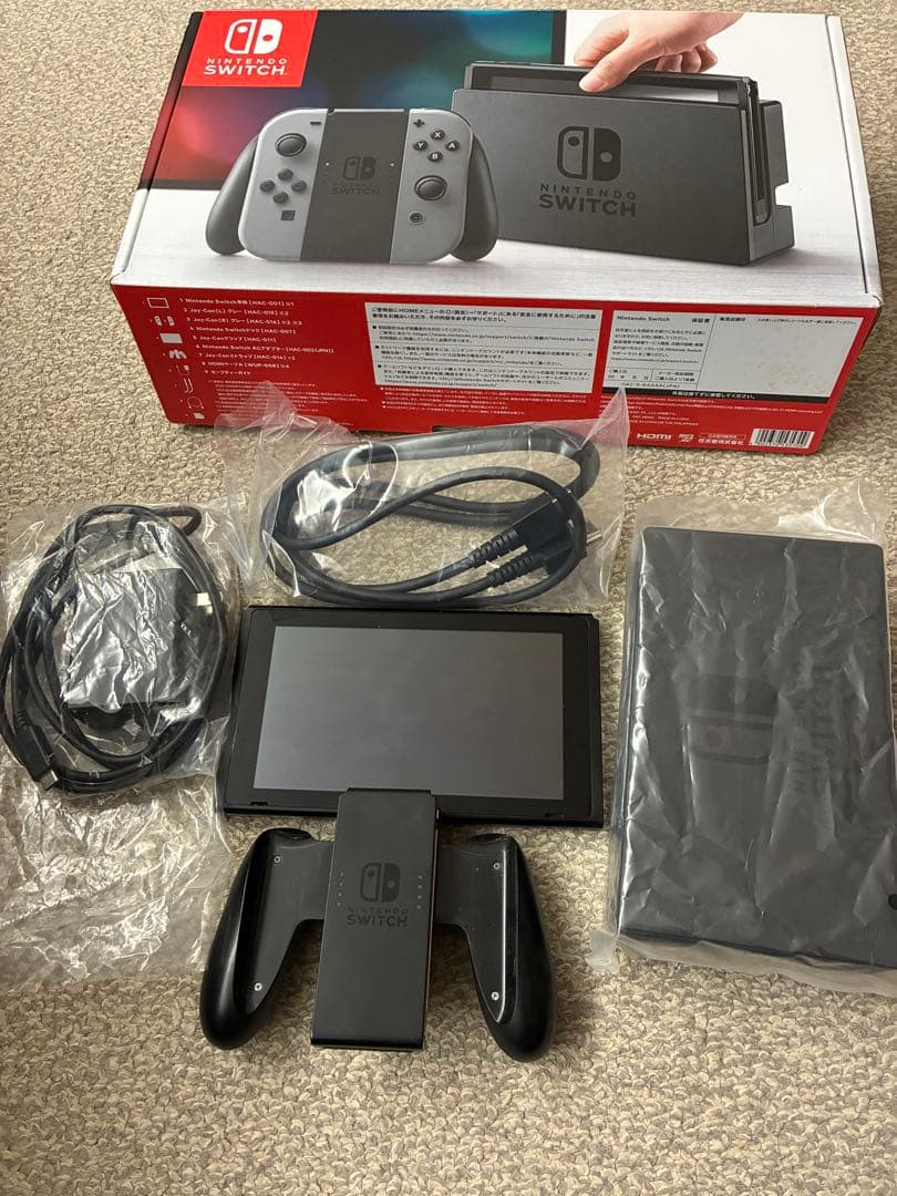 シ*ー様 ニンテンドースイッチ　グレー Amazon.co.jp: Nintendo Switch (ニンテンドースイッチ) 本体 【Joy