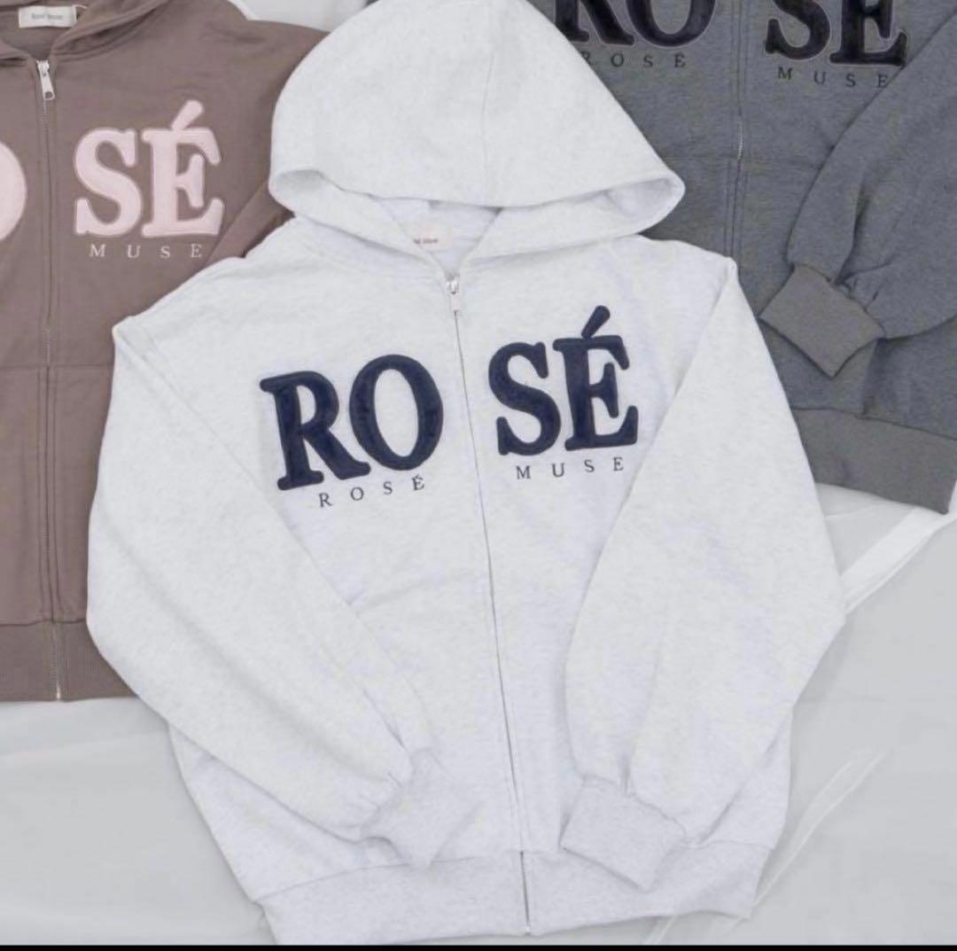 ロゼミューズ　Fur logo zip hoodieライトグレー パーカー Fur logo zip hoodie – BUNNY APARTMENT
