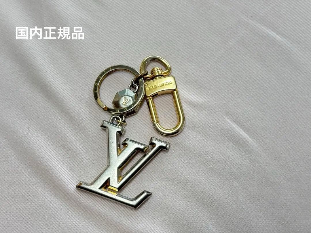 [専用]ルイ・ヴィトンポルト クレ・LV ファセット M65216 キーホルダー 楽天市場】【新品】ルイヴィトン LOUIS VUITTON キーホルダー ポルト