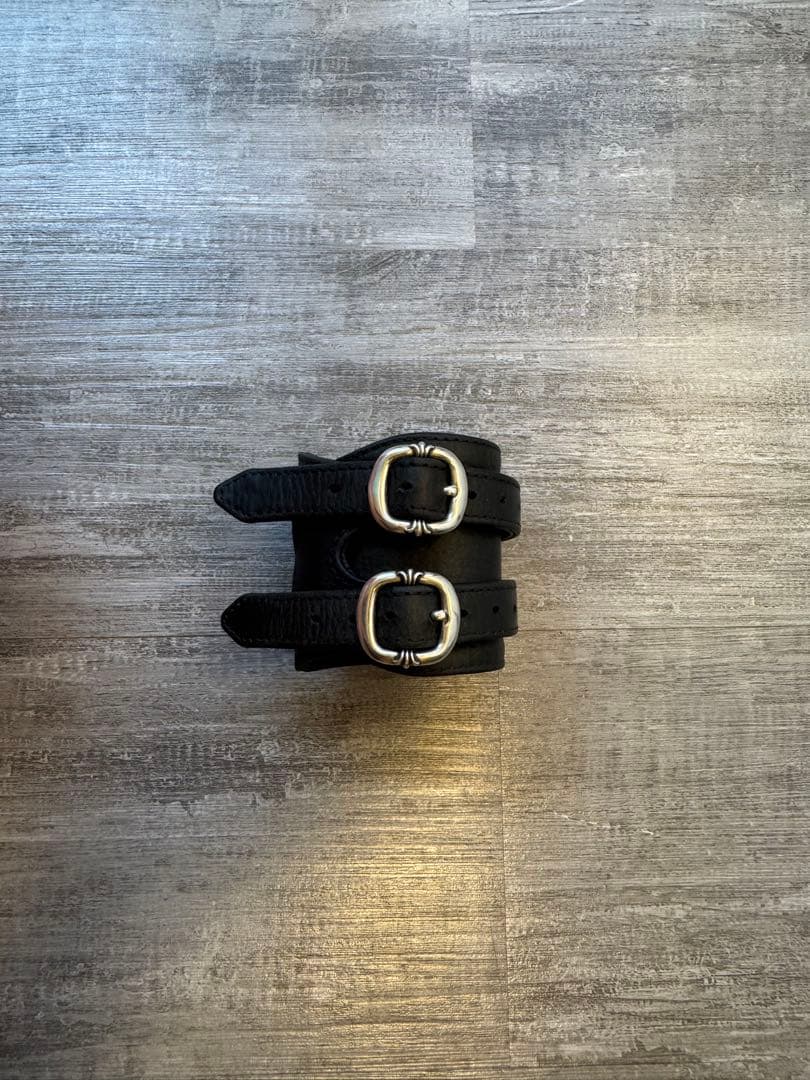 chrome hearts ダブルR&R レザー バングル Chrome Hearts - クロムハーツ DOUBLE RR/ダブルロックンロール レザー