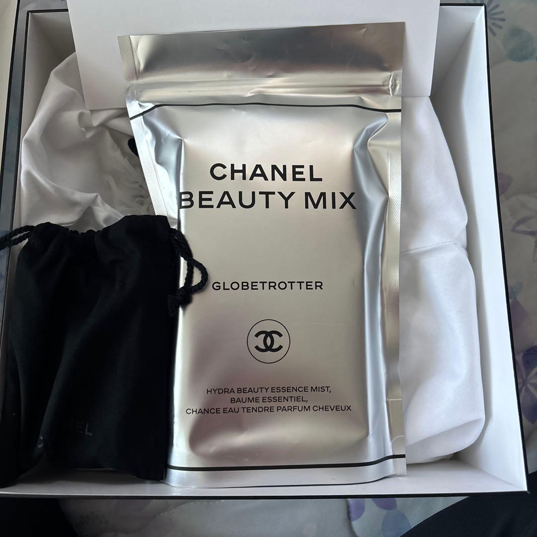 シャネル限定 ビューティーミックスグローブトロッター &サンプル シャネル ビューティ ミックス グローブトロッター - 特集 | CHANEL