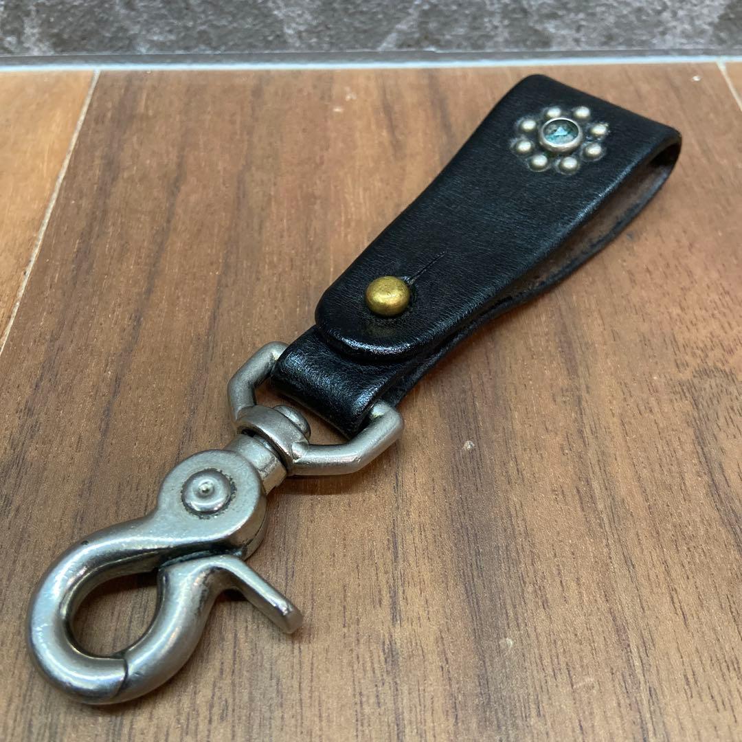 HTC レザーキーホルダー フラワースタッズ スタンダードカリフォルニア STANDARD CALIFORNIA]HTC D Ring Key Holder #Flower Stone/Black