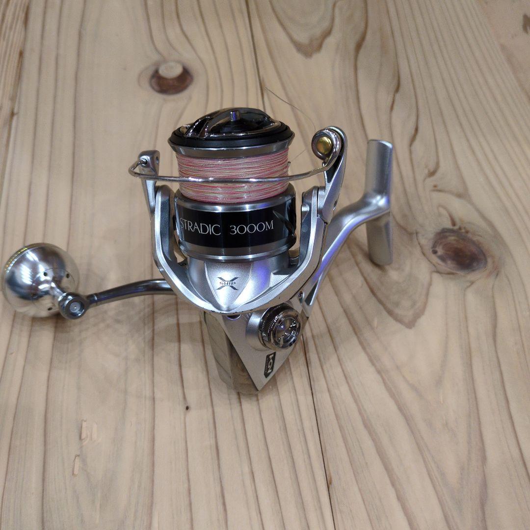 週末限定値下げ SHIMANO STRADIC 3000MOD スピニングリール 週末限定値下げ SHIMANO STRADIC 3000MOD スピニングリール