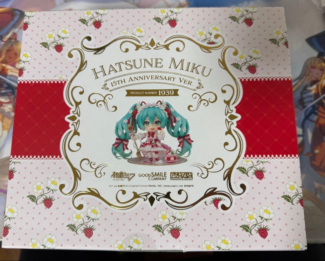 ら*可様 【新品未開封】ねんどろいど 初音ミク15th Anniversary 特典付】 ねんどろいど 初音ミク 15th Anniversary Ver. (フィギュア