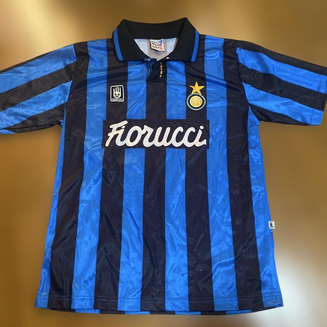 UNISPORT インテルミラノ 90s ユニフォーム XL 90年代インテル、「忘れないデザイン」のユニフォーム6着（Qoly）