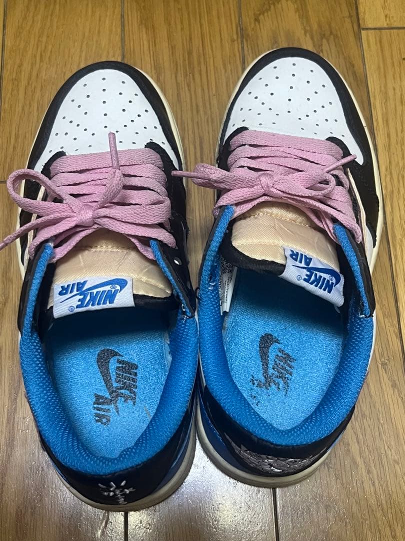 最終値下げTravisScottFragmentNike Air Jordan1 トラヴィス・スコット×フラグメント×「エア ジョーダン 1 LOW」新作は