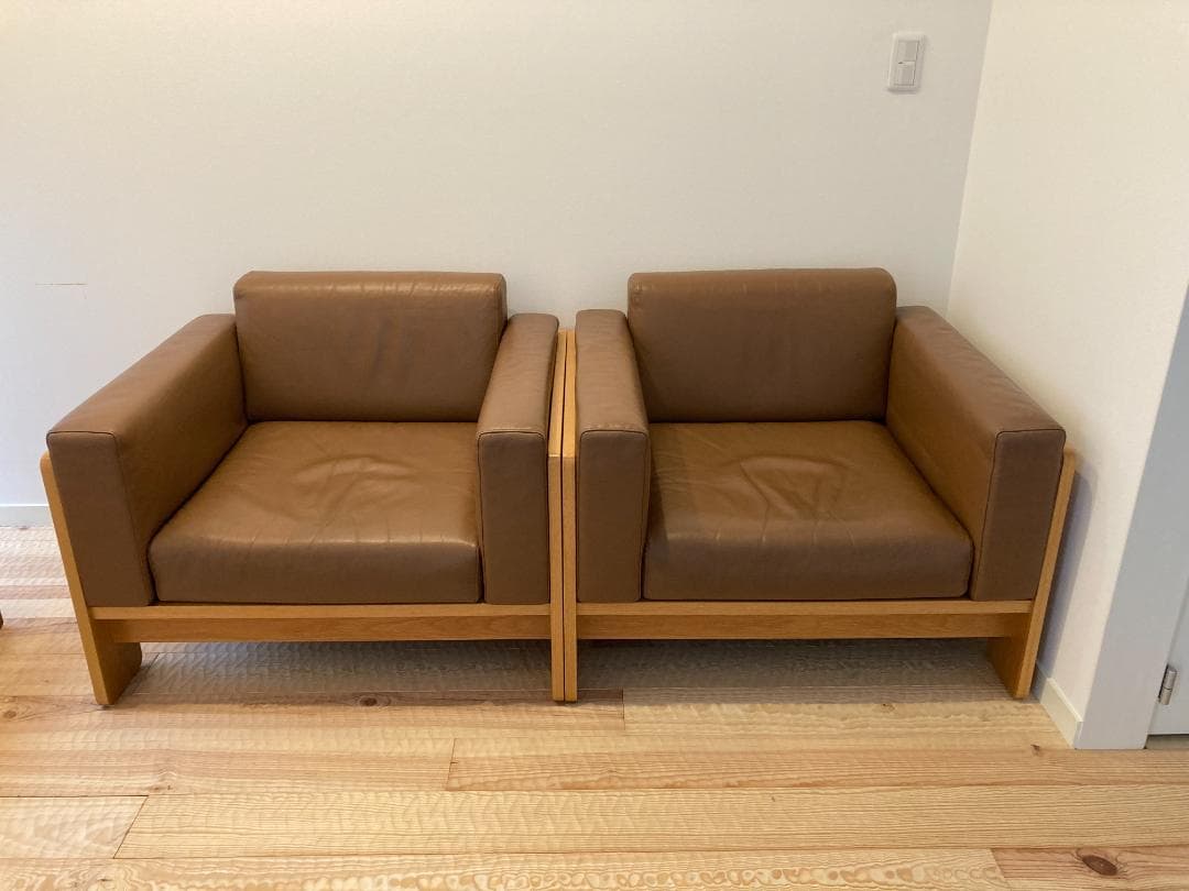 【みやみや①】Knoll トビアスカルパ バスチアーノ1人掛け Mini Pendulum Ear Cuff & Volume Pierce | 大人の毎日使えるピアス