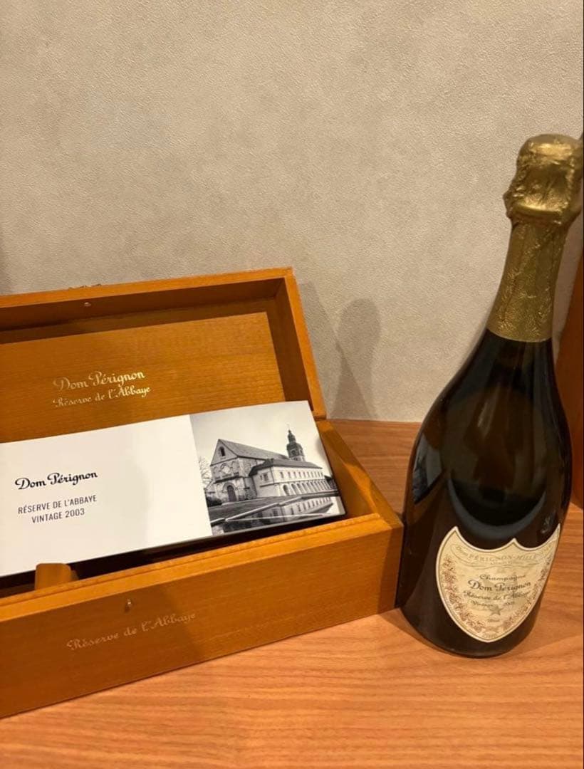 Dom Pérignon ラベイシャンパン 2003年ヴィンテージ 木箱入り Dom Pérignon ラベイシャンパン 2003年ヴィンテージ 木箱入り Dom