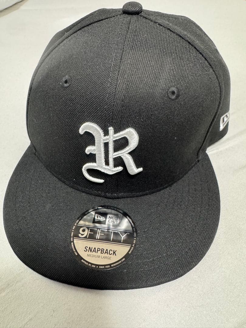 新品タグ付　RIEHATA×atmos pink×NEWERA キャップ　M/L atmos pink × RIEHATA × NEW ERA®」トリプルコラボキャップを発売