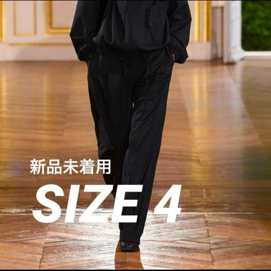 新品 AURALEE TROPICAL WOOL TWO-TUCK SLACKS SUPER FINE TROPICAL WOOL CHECK TWO-TUCK SLACKS - AURALEE Official