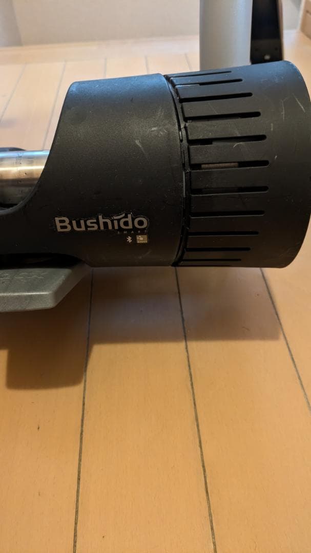 Tacx Bushido SMART スマートトレーナー Tacx Bushido trainer