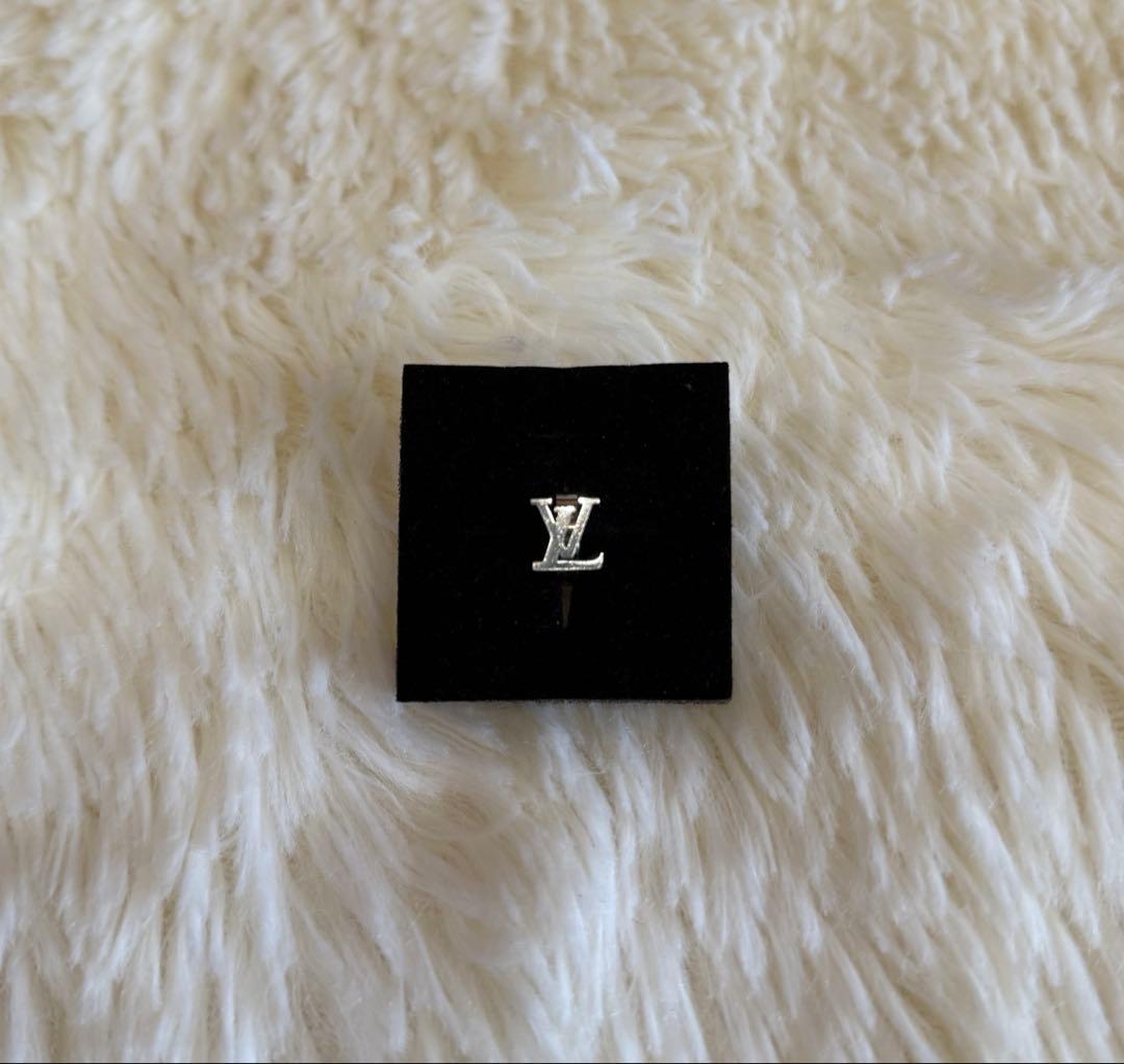 【未使用】LOUIS VUITTON ピアス モノグラムデザイン♪】LouisVuitton☆ピアスレディ LV (Louis Vuitton
