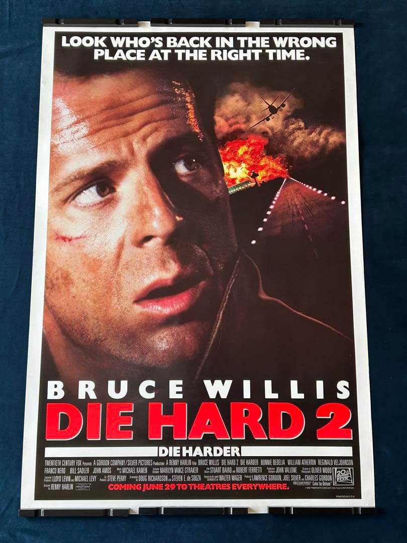 ダイ・ハード2 USオリジナル映画ポスター Yahoo!オークション - 映画ポスター ダイハード B2サイズ ブルースウィ