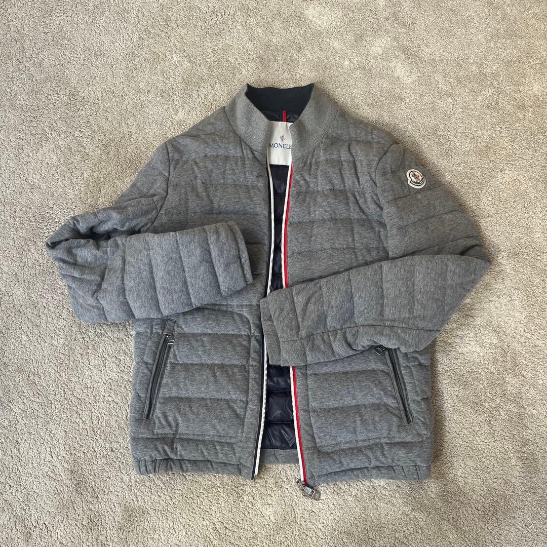 専用です。最終値　良品Moncler グレー ダウンジャケット　0 MONCLER（ダウンジャケット ・ グレー/灰色系）のフリマアイテム一覧