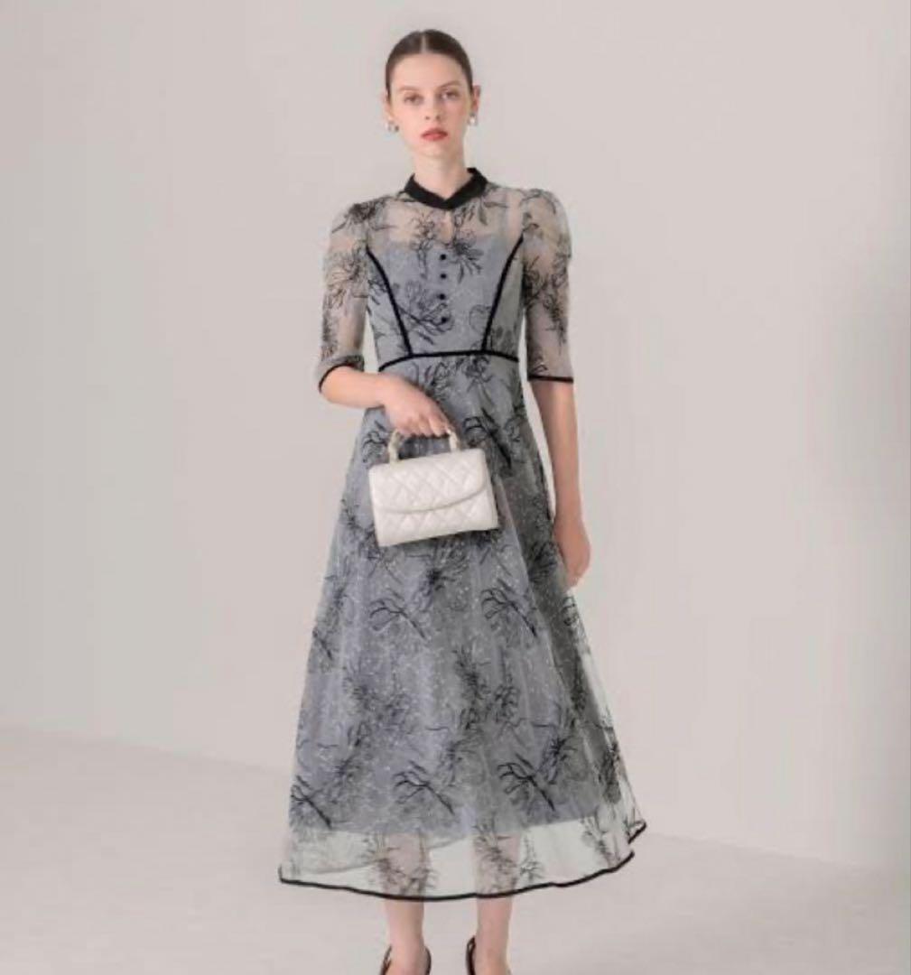 LEJA-配色パイピングプチハイネック花柄刺繍ラメレースロング丈ドレス LEJA】配色パイピングプチハイネック花柄刺繍ラメレースロング丈ドレス