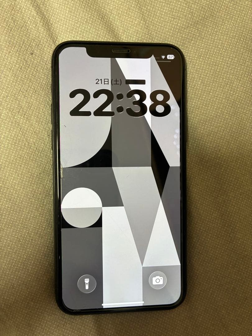 Apple iPhone 11 Pro スペースグレー 本体 - メルカリ